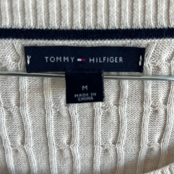 Cream Tommy Hilfiger jumper - Picture 2 of 3